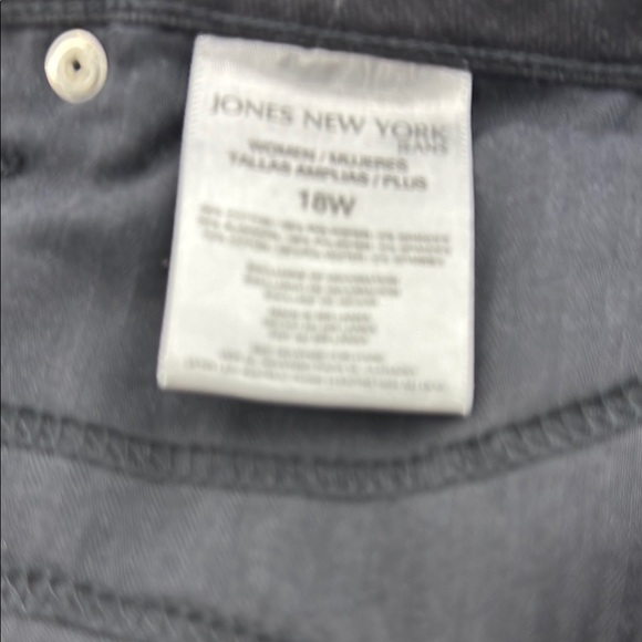 Jones New York Jeans Gramercy Curvy Black size 18W - Picture 9 of 10